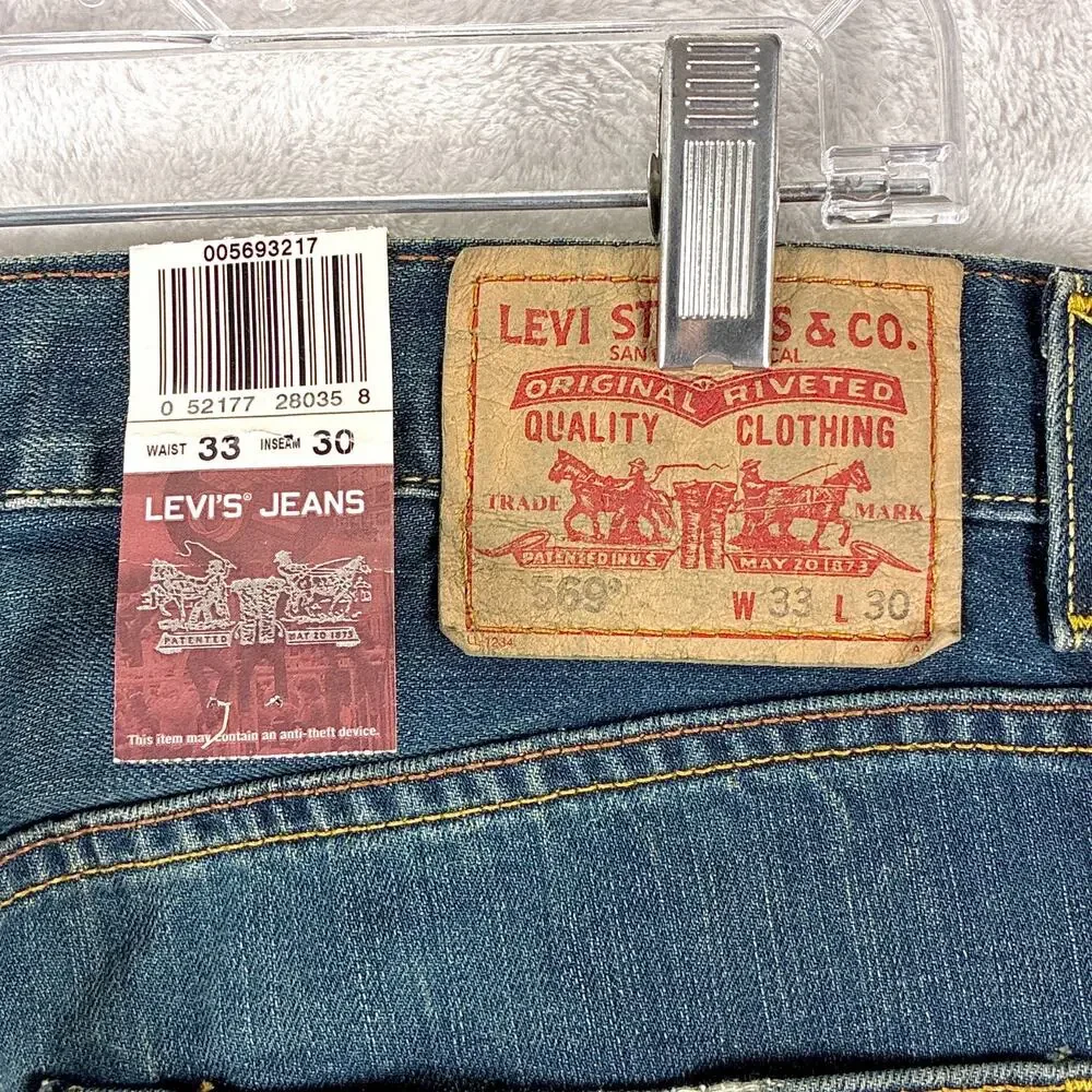 Levis classic straight